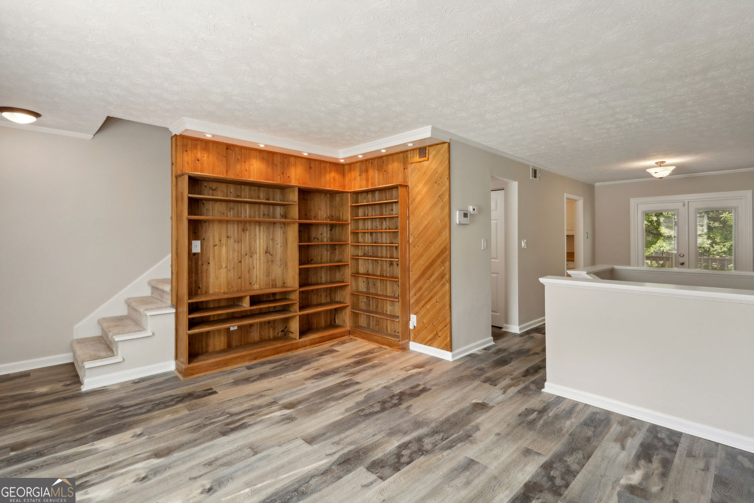 Atlanta, Georgia 30342, United States, 2 Bedrooms Bedrooms, ,2 BathroomsBathrooms,Residential,Pending,122309