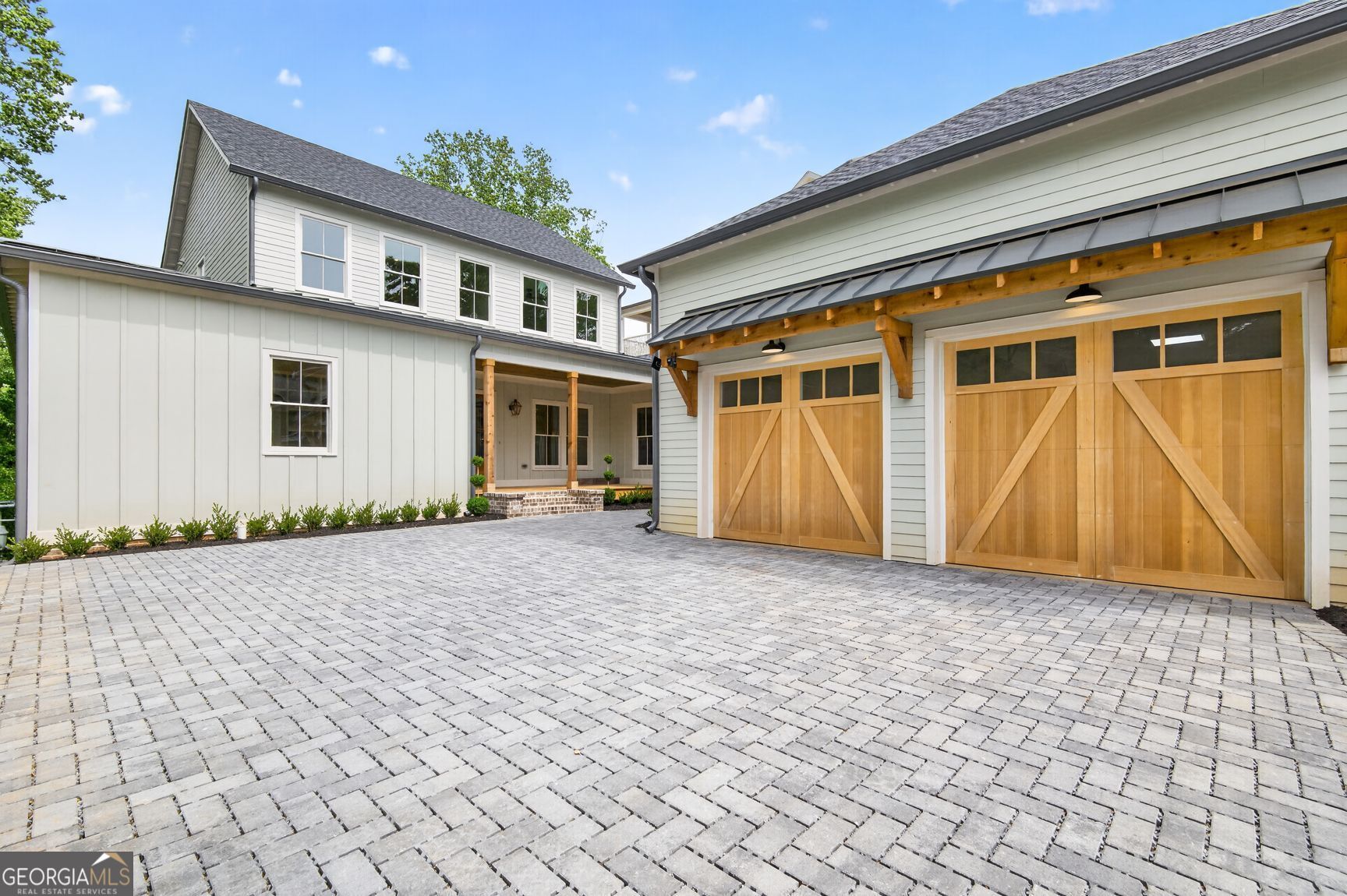 69 MAPLE ST