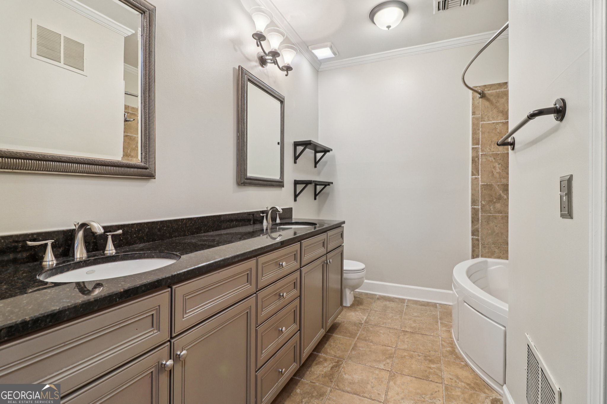 Vanderbilt - Residential