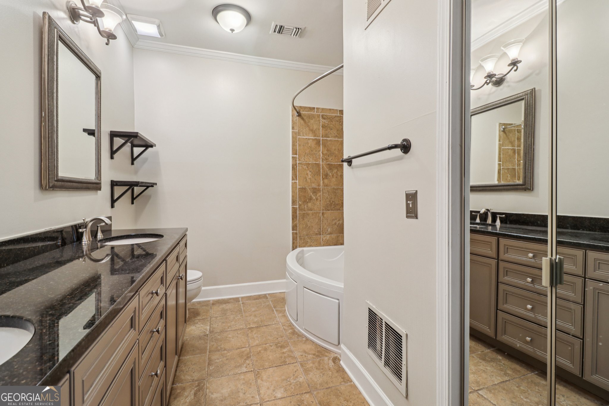 Vanderbilt - Residential