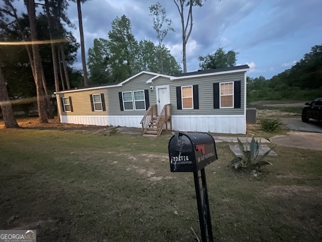 160 W Willow Creek