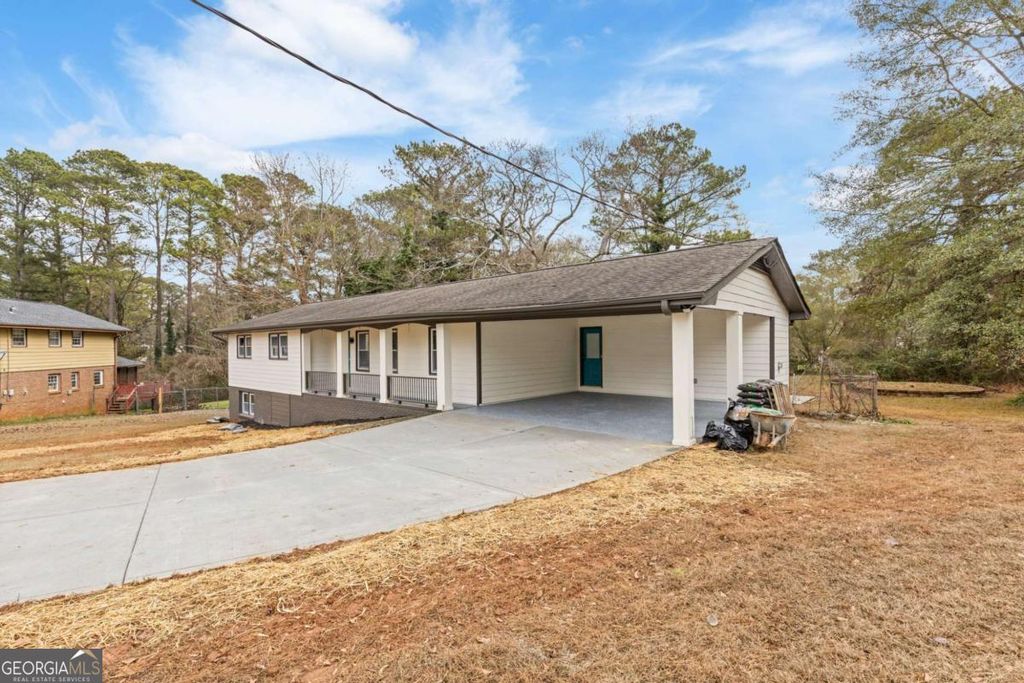 Photo of 120 Kings Court, Lawrenceville, GA 30044 (MLS # 10656172)