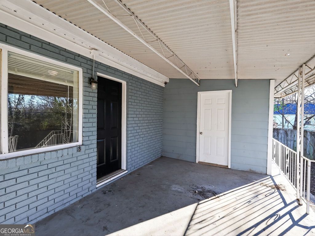 Photo of 1015 Kipling Street SE, Atlanta, GA 30315 (MLS # 10672195)