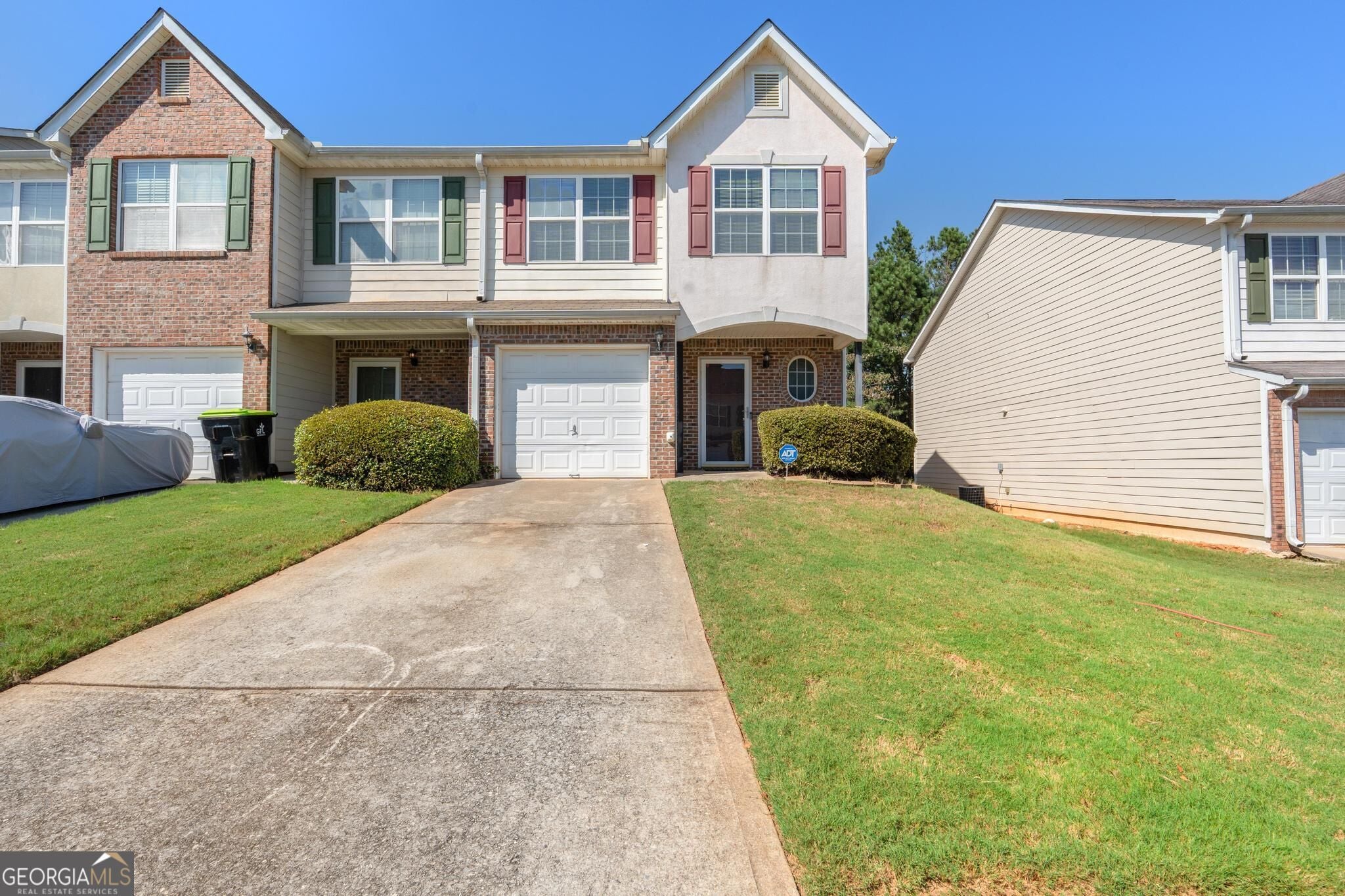 684 Georgetown CT
