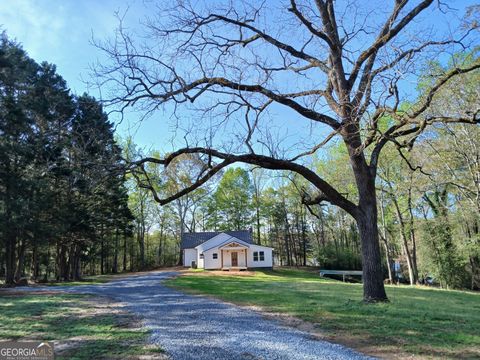 182 Cherry Rose LN Hartwell GA 30643