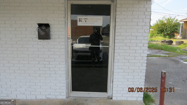 300 - 310 Vickie Drive