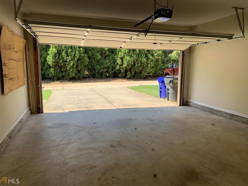 Photo of 79 Covington Terrace, Newnan, GA 30263 (MLS # 10659799)