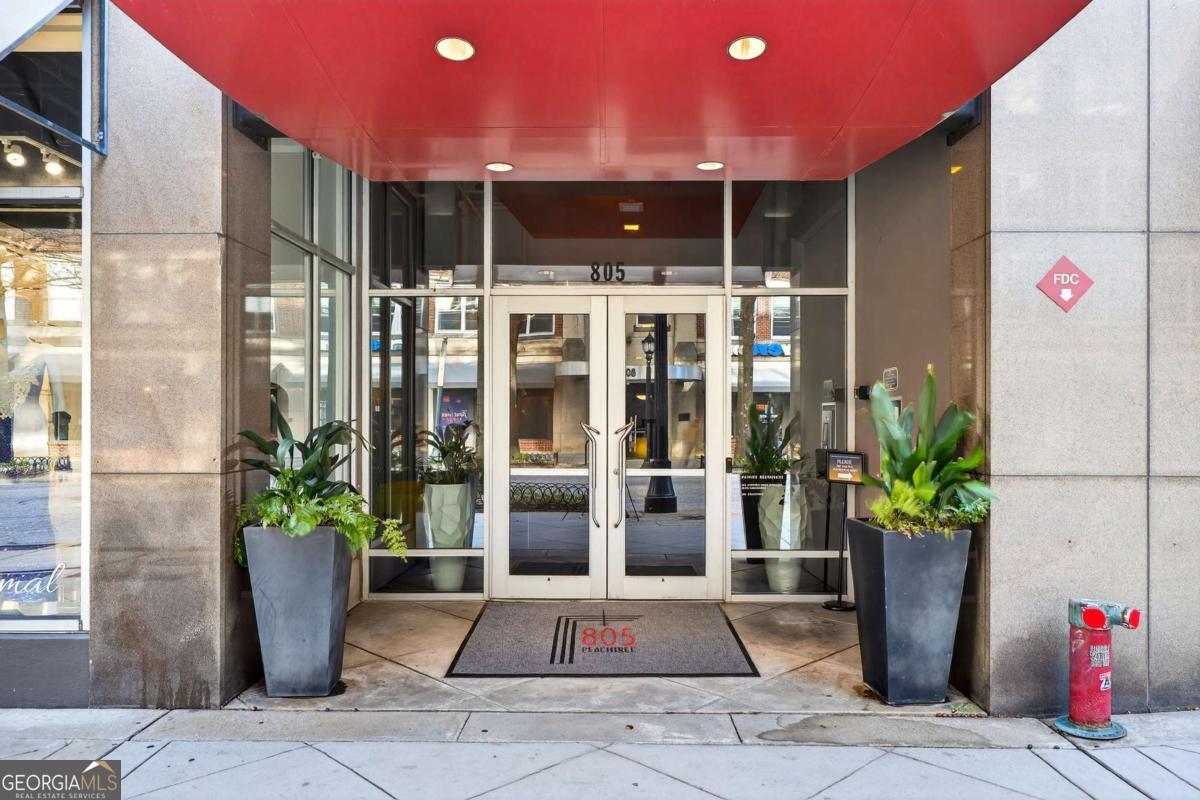 805 Peachtree ST NE 202