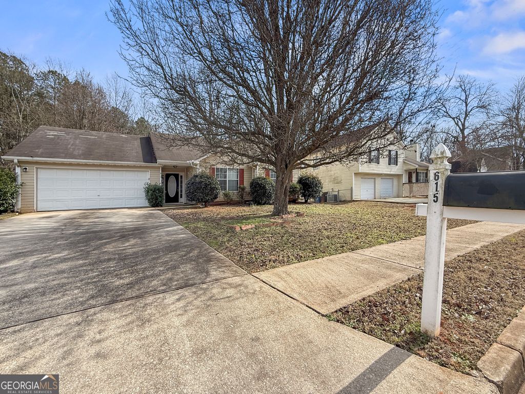 Photo of 615 Fieldcrest Drive, McDonough, GA 30253 (MLS # 10689094)