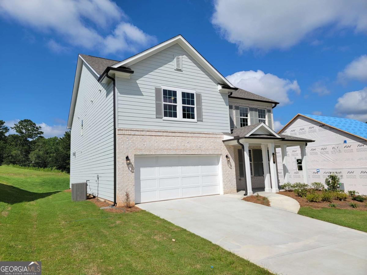389 Silverleaf TRL