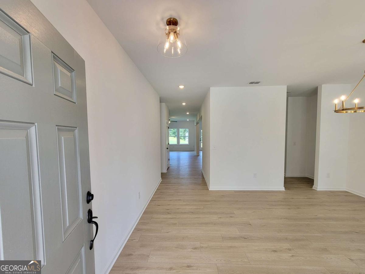 389 Silverleaf TRL