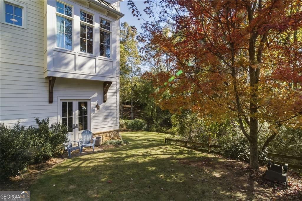 Roswell, Georgia 30075, United States, 5 Bedrooms Bedrooms, ,4 BathroomsBathrooms,Residential,Active,250008