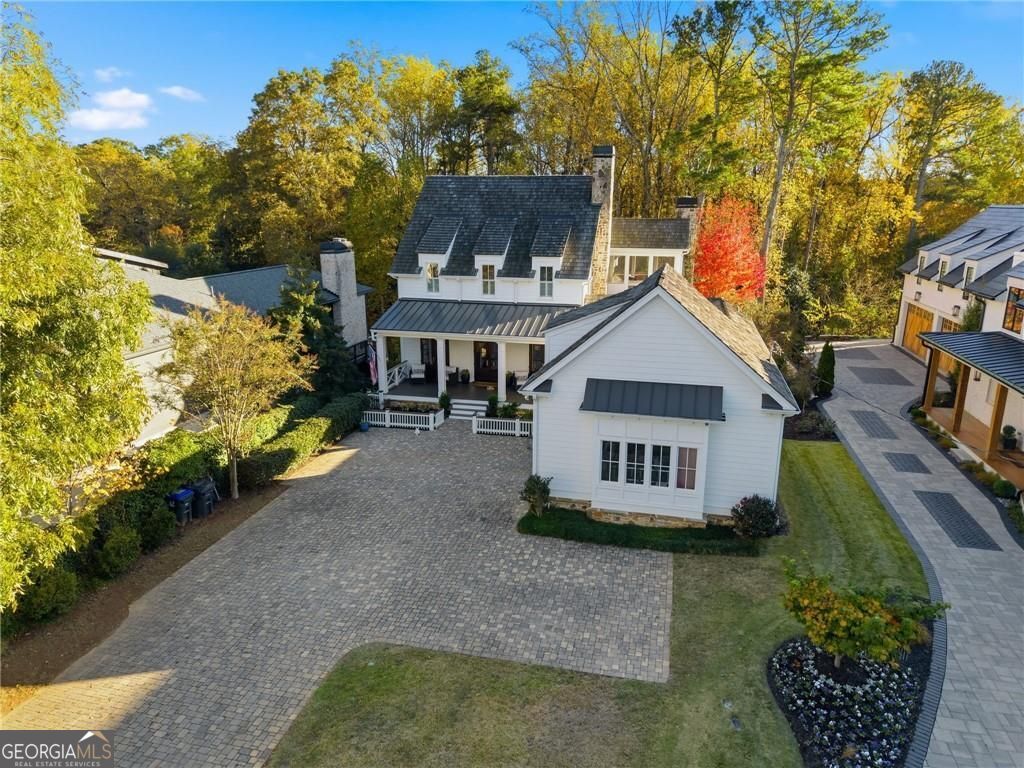 Roswell, Georgia 30075, United States, 5 Bedrooms Bedrooms, ,4 BathroomsBathrooms,Residential,Active,250008