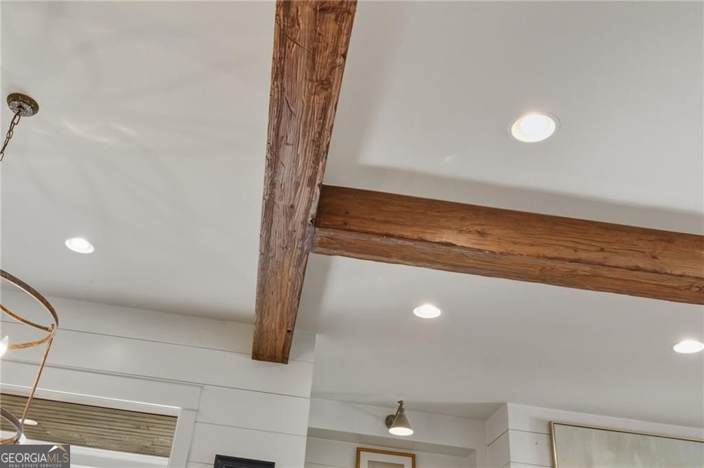 Roswell, Georgia 30075, United States, 5 Bedrooms Bedrooms, ,4 BathroomsBathrooms,Residential,Active,250008