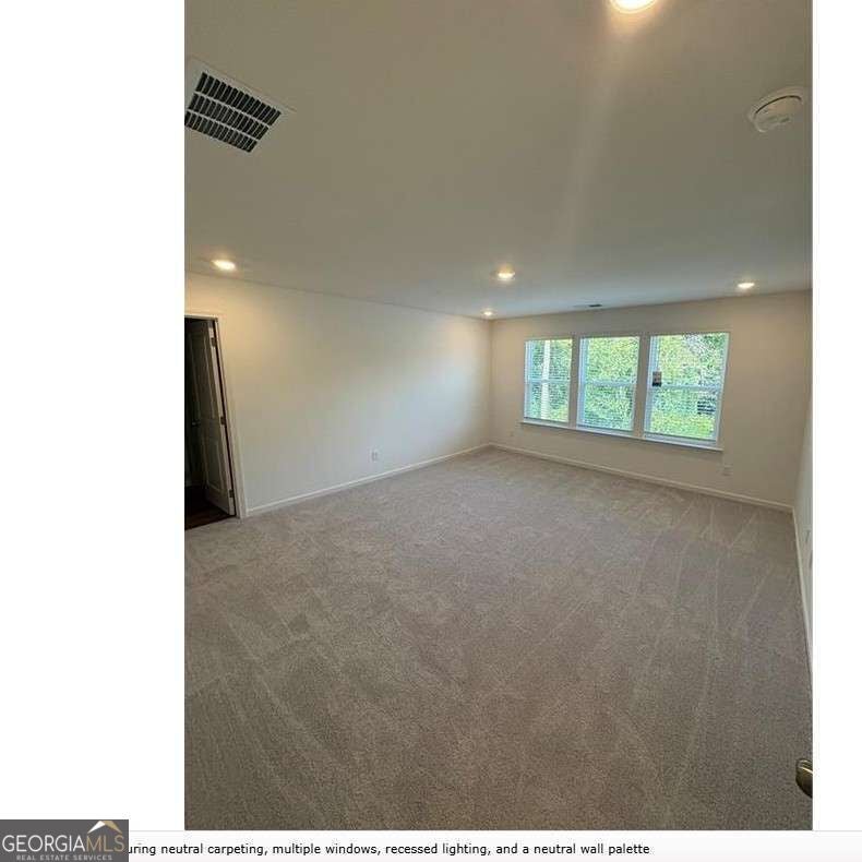 2562 States AVE 24