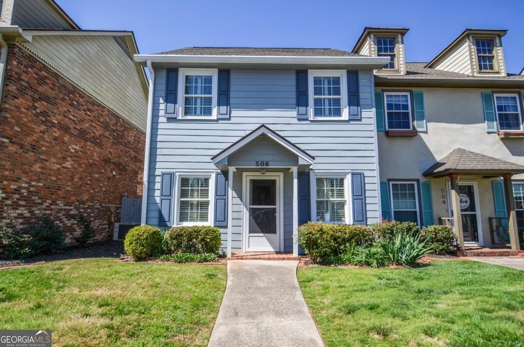 Photo of 506 Forrest Avenue, Gainesville, GA 30501 (MLS # 10717957)