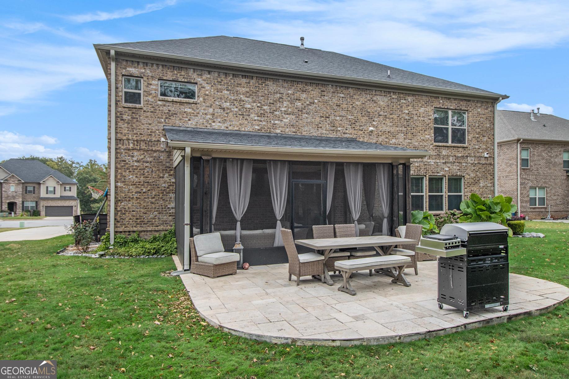 Windsor Estates - Residential