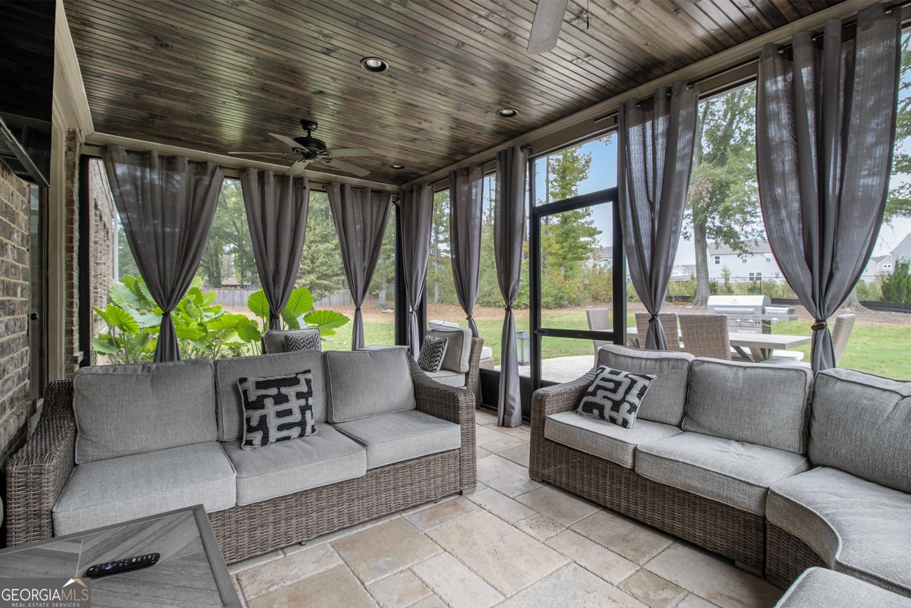 Windsor Estates - Residential