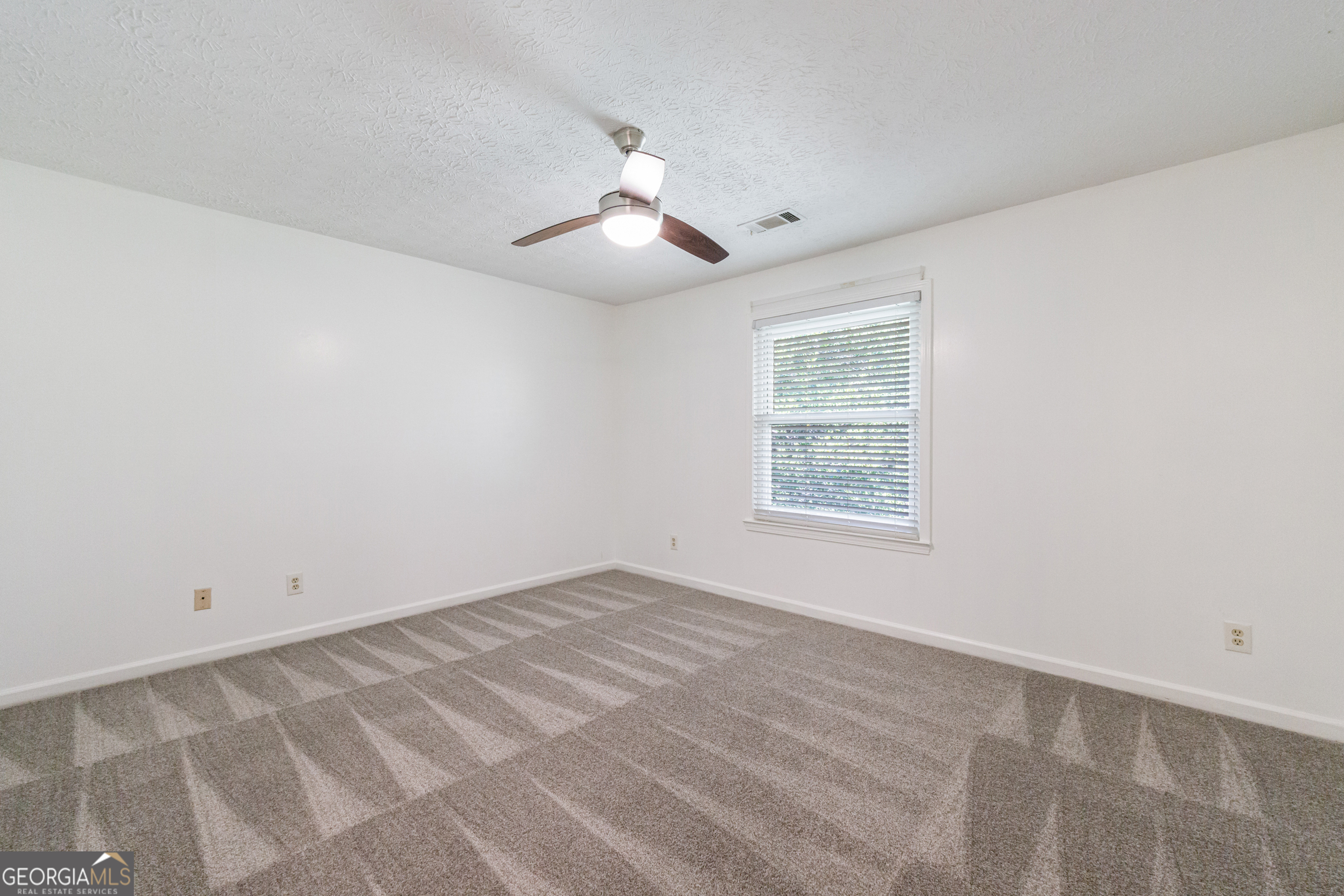 Spinnaker Cove - Residential