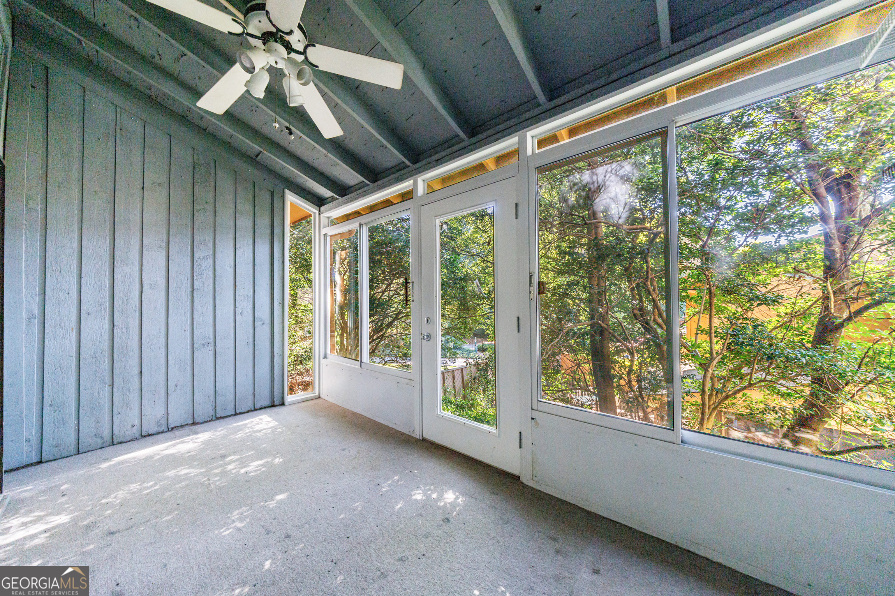 Spinnaker Cove - Residential