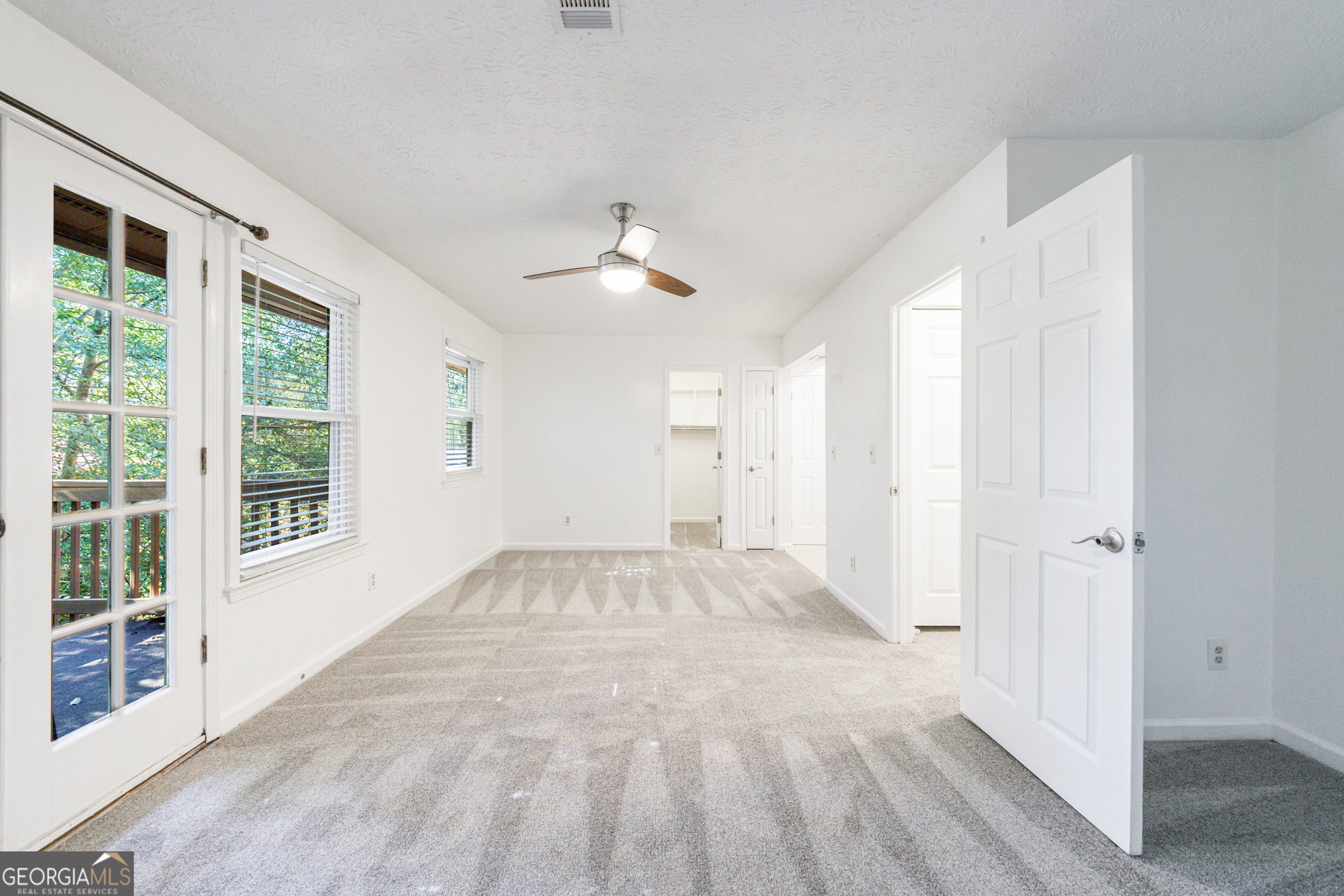 Spinnaker Cove - Residential