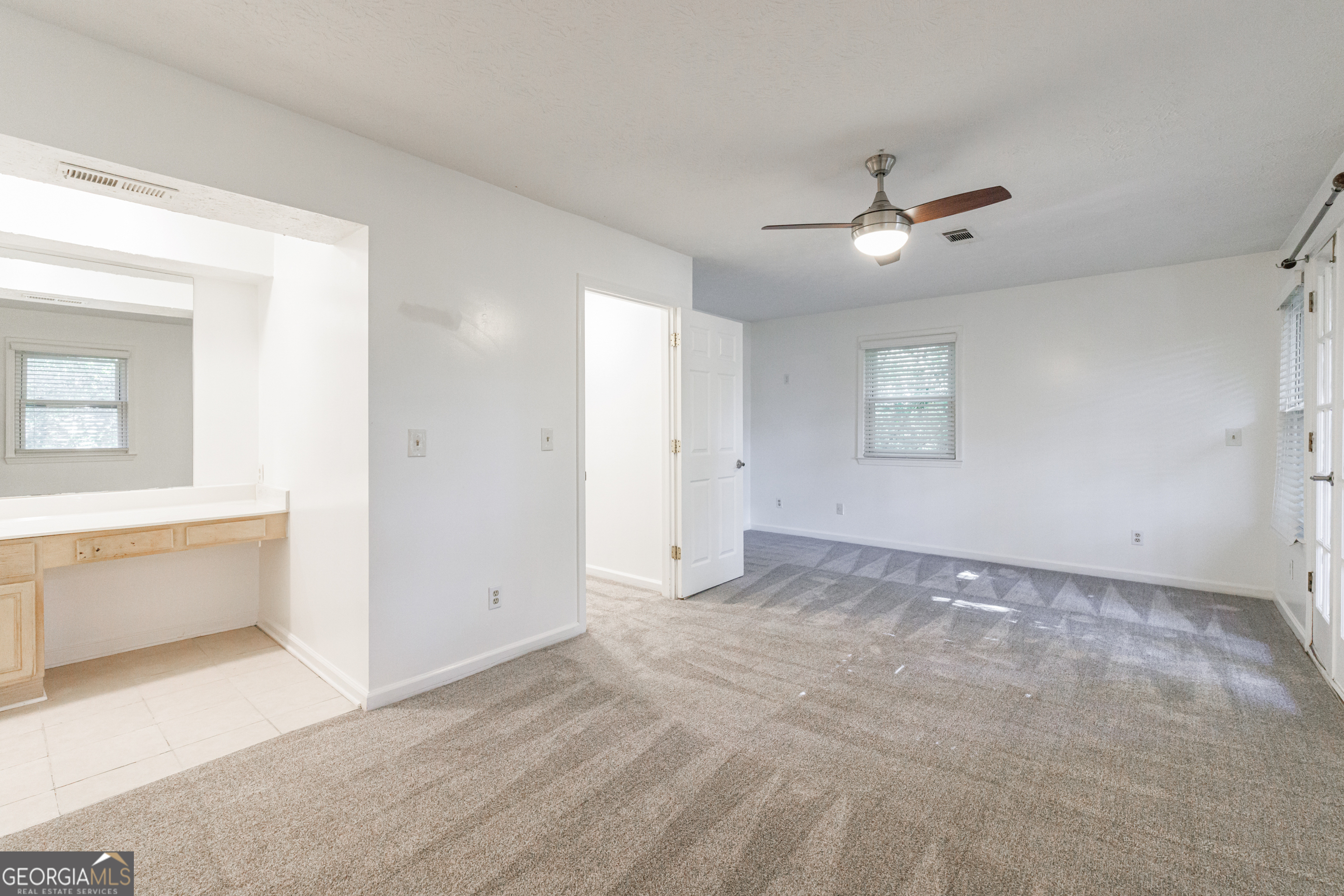 Spinnaker Cove - Residential