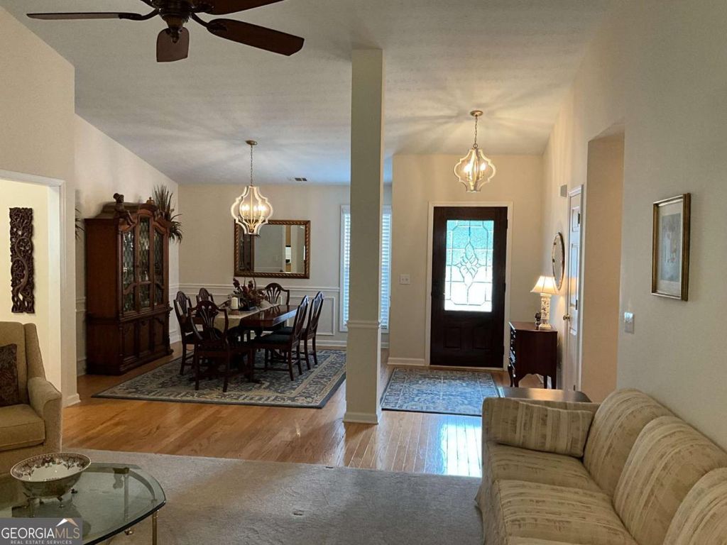 Photo of 6237 Saddlehorse Drive, Flowery Branch, GA 30542 (MLS # 10770982)
