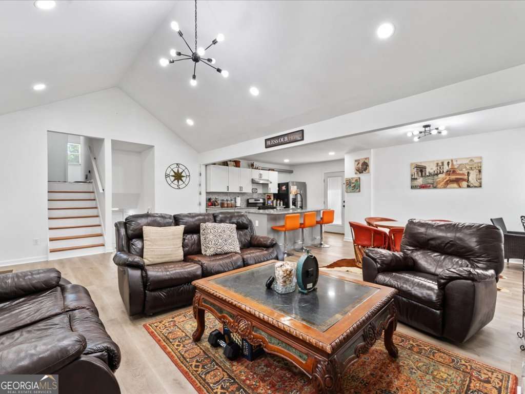 Horseshoe Creek - Residential
