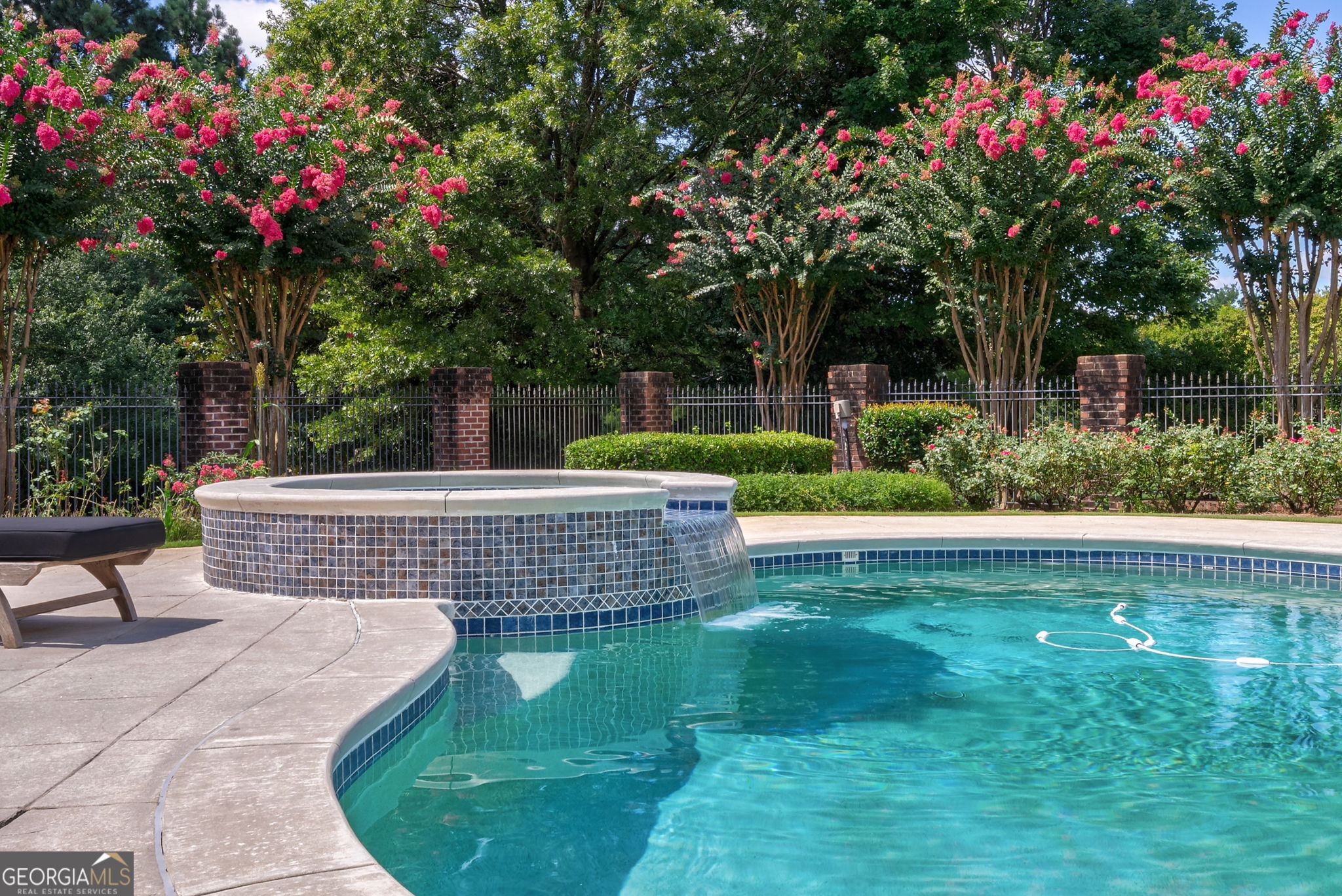 1080 Brownwood RD