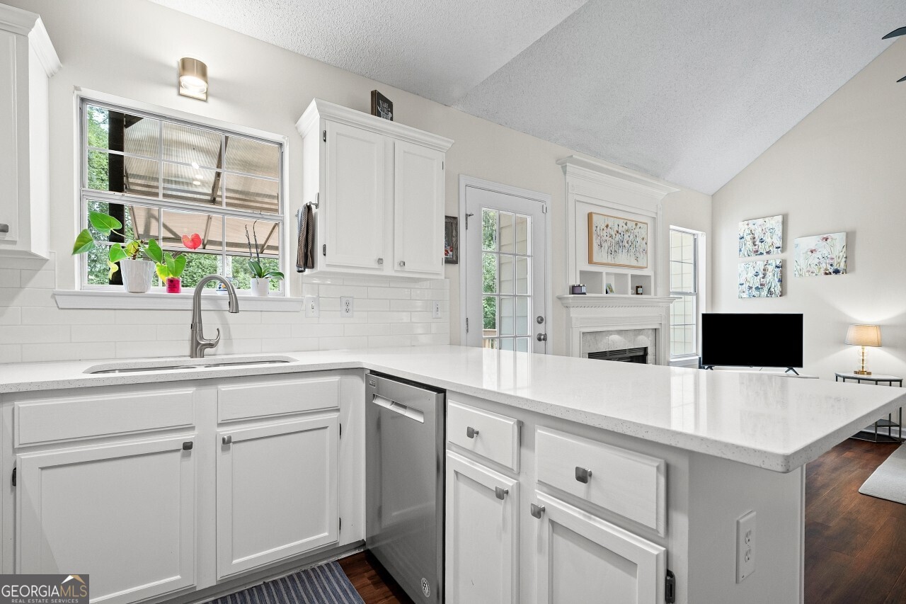 Laguna Springs - Residential