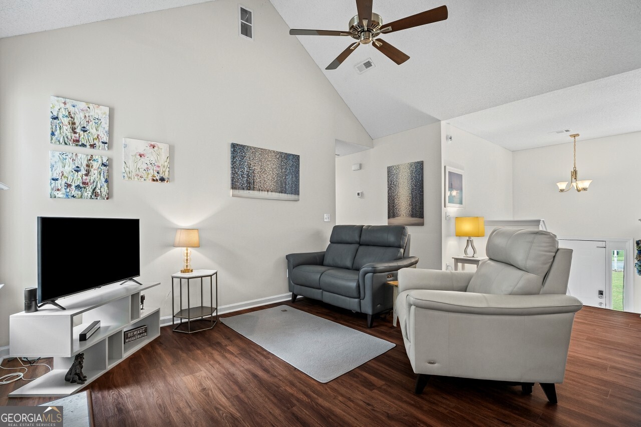 Laguna Springs - Residential