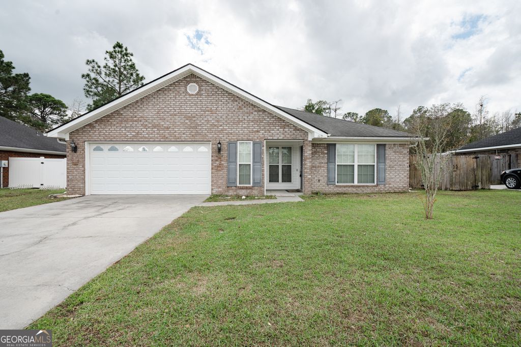Photo of 113 Grandview Drive, Hinesville, GA 31313 (MLS # 10710814)