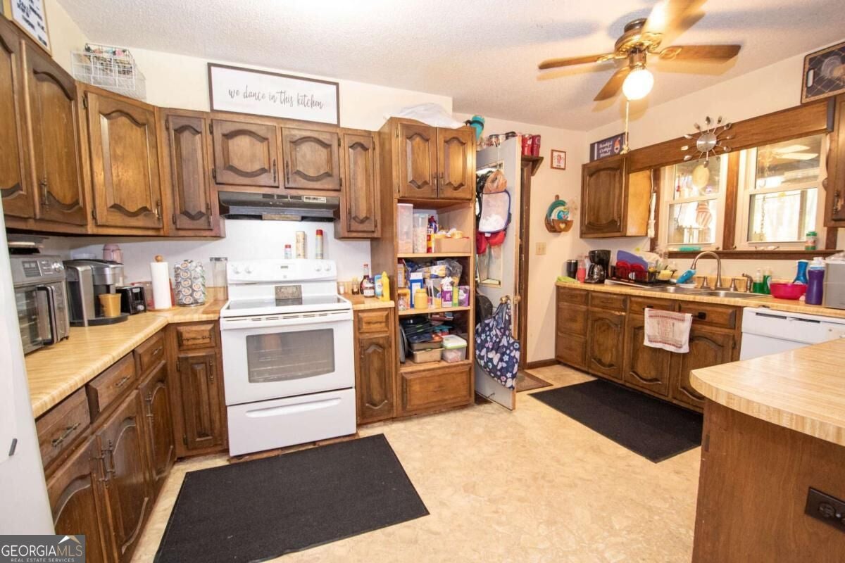 270 Walt Sanders RD