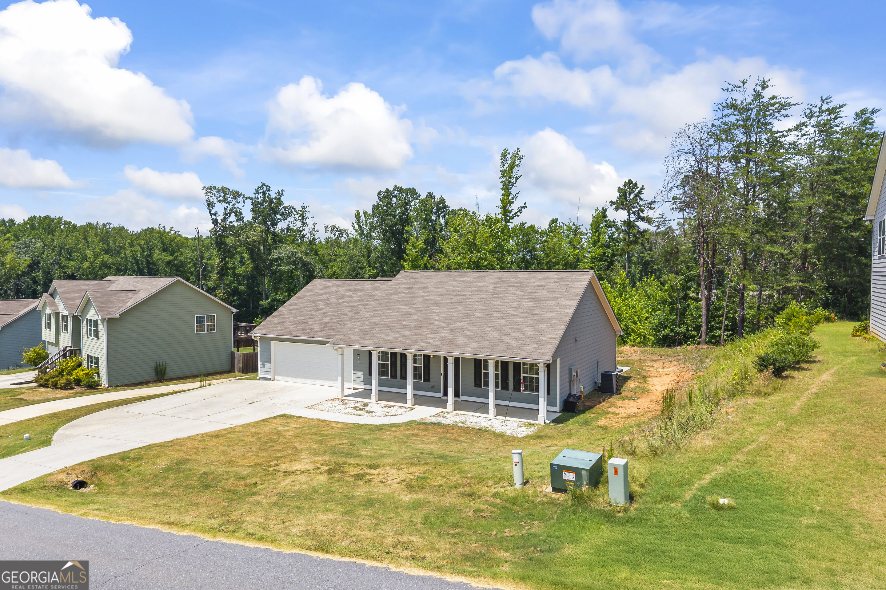 124 Heather LN