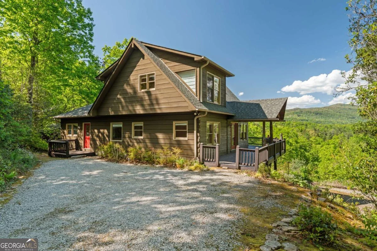410 Falling Springs, Tiger, GA, 30576
