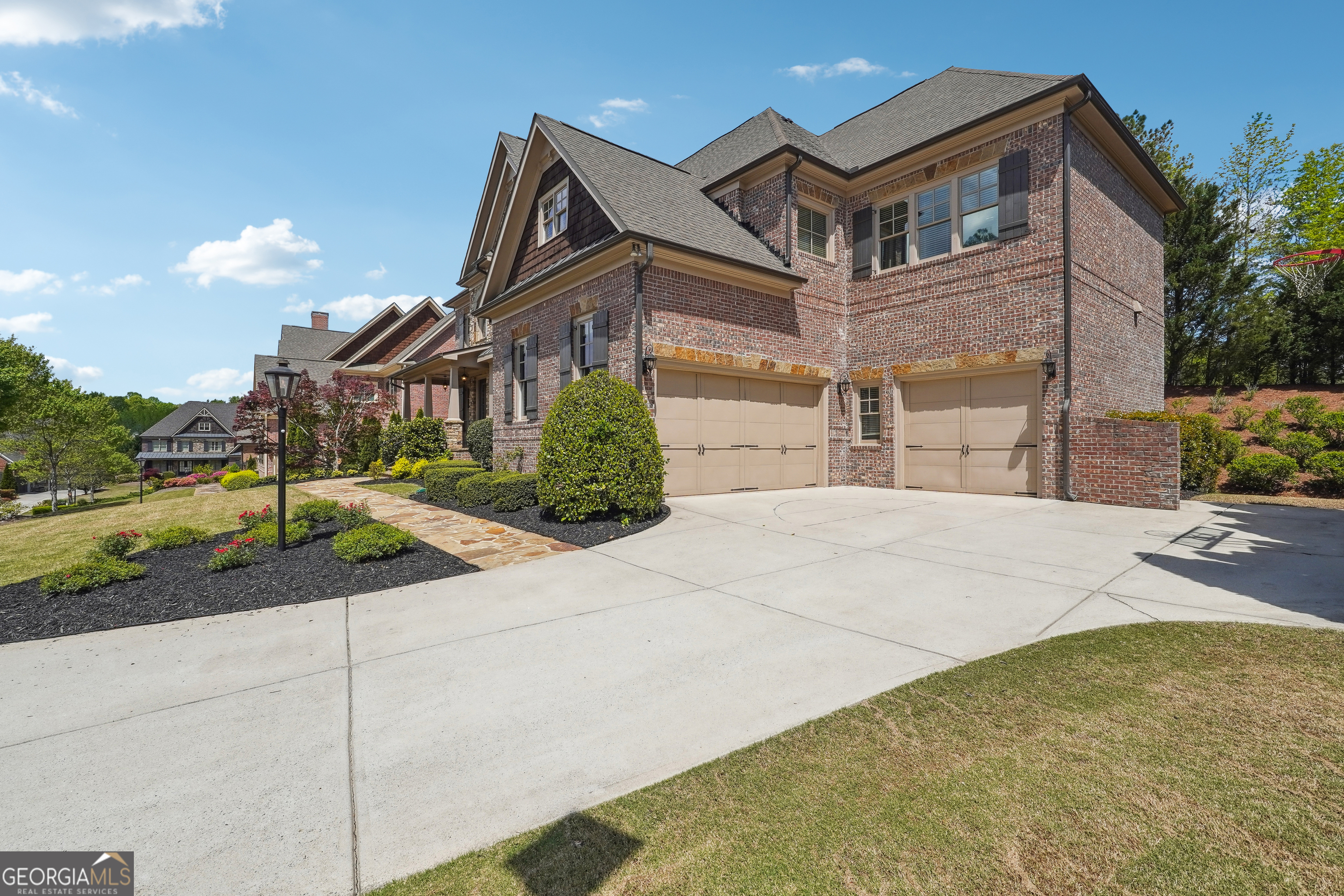1655 Dawn DR
