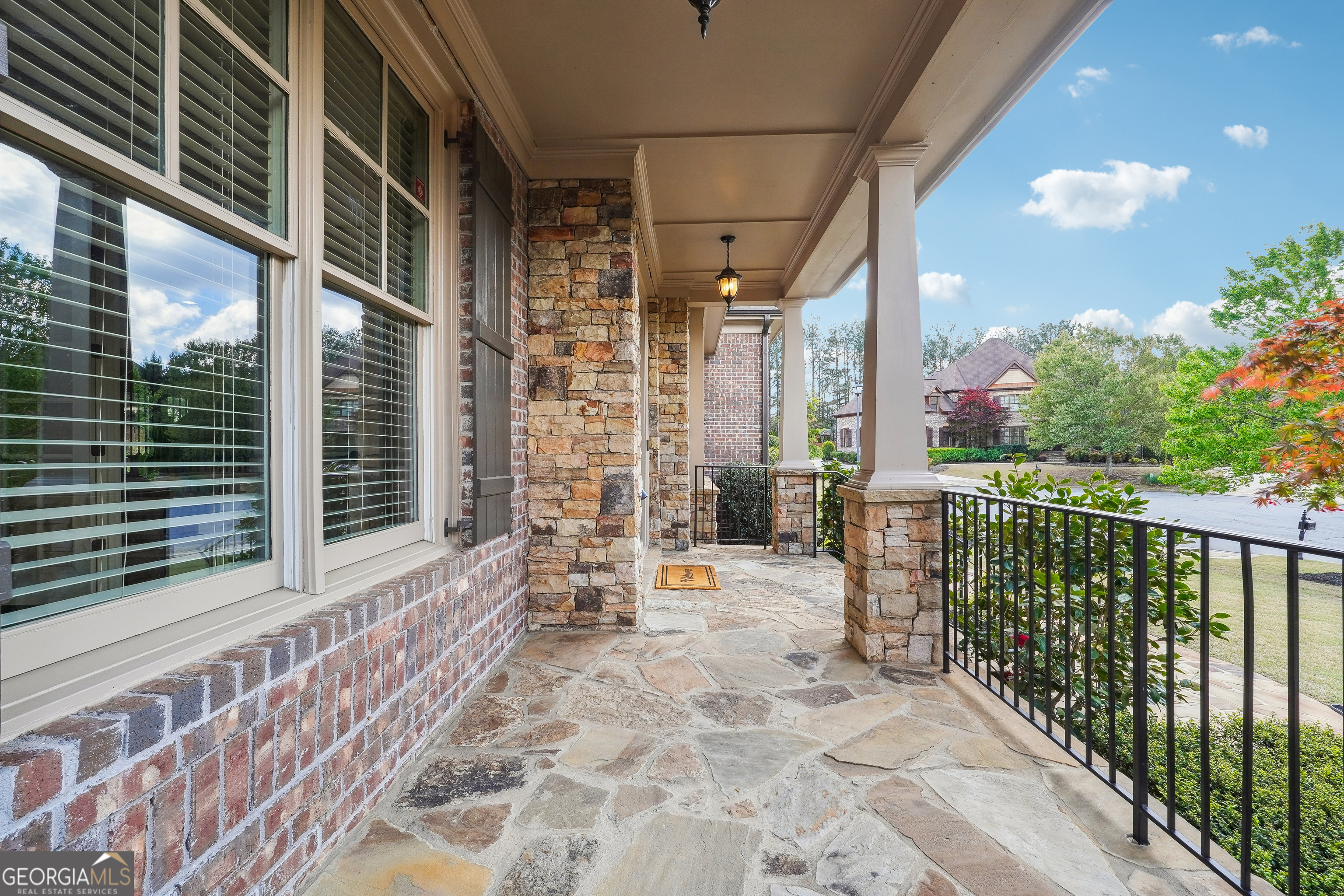 1655 Dawn DR