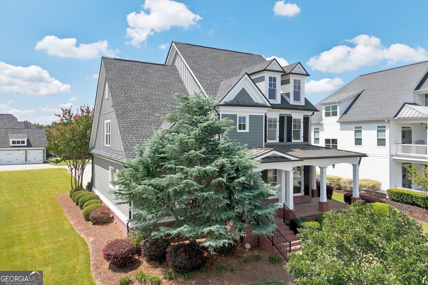 2420 Green Mountain DR