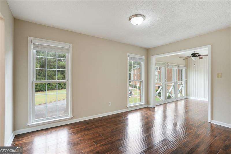 Coral Ridge Commons - Residential Lease