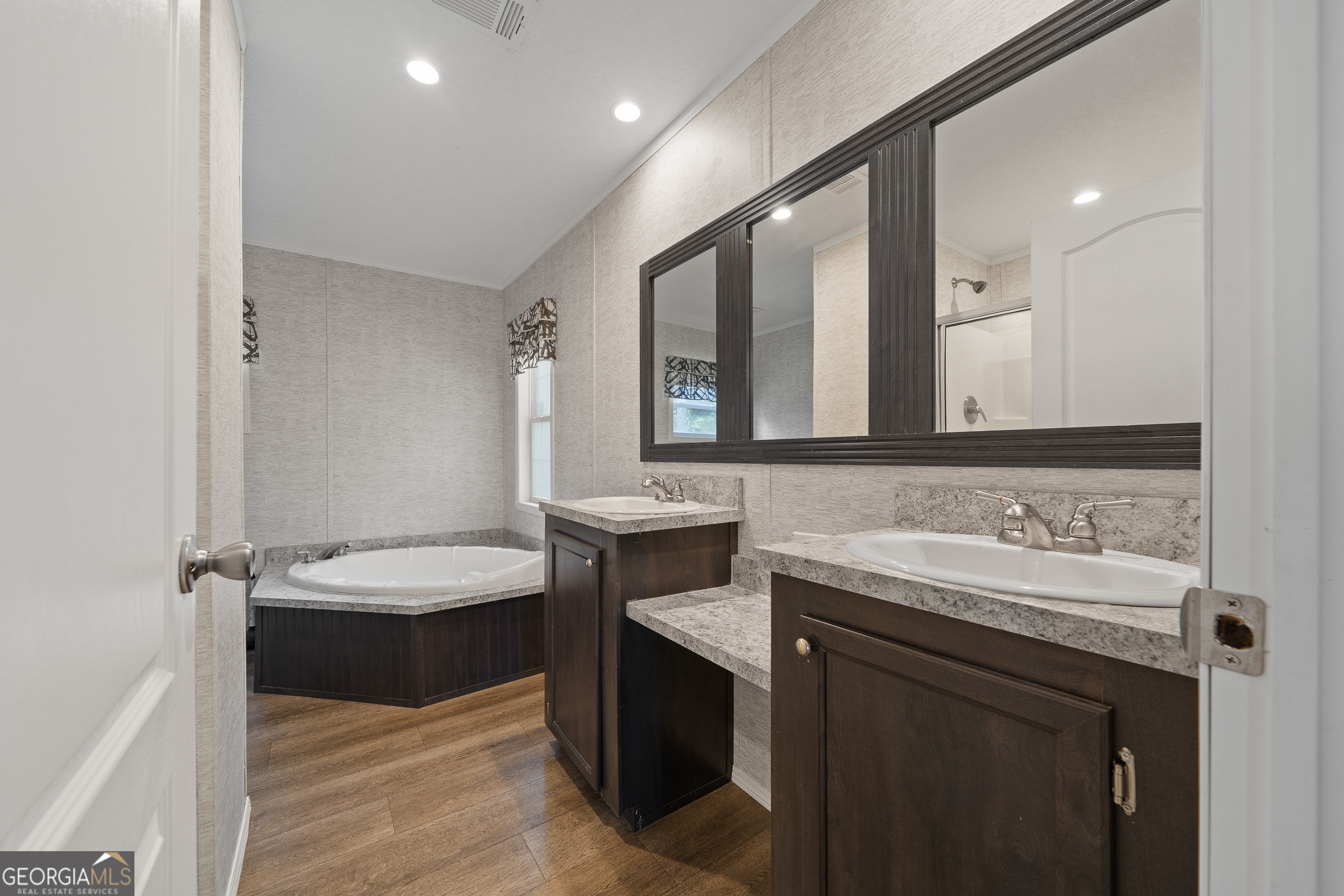 Skyland - Residential