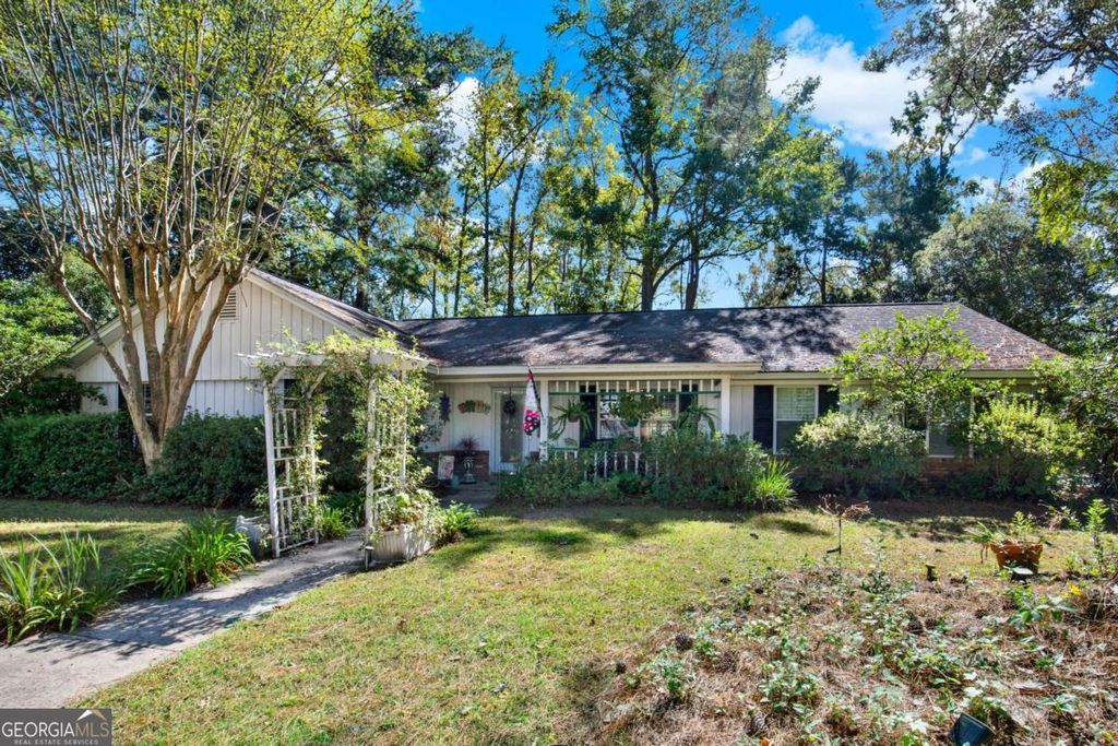 Photo of 65 Red Fox Drive, Savannah, GA 31419 (MLS # 10630478)