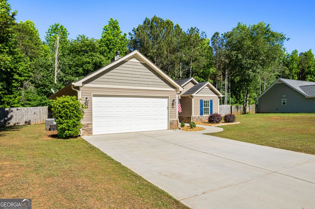 Photo of 206 Jackson Farms Drive, Rockmart, GA 30153 (MLS # 10766860)