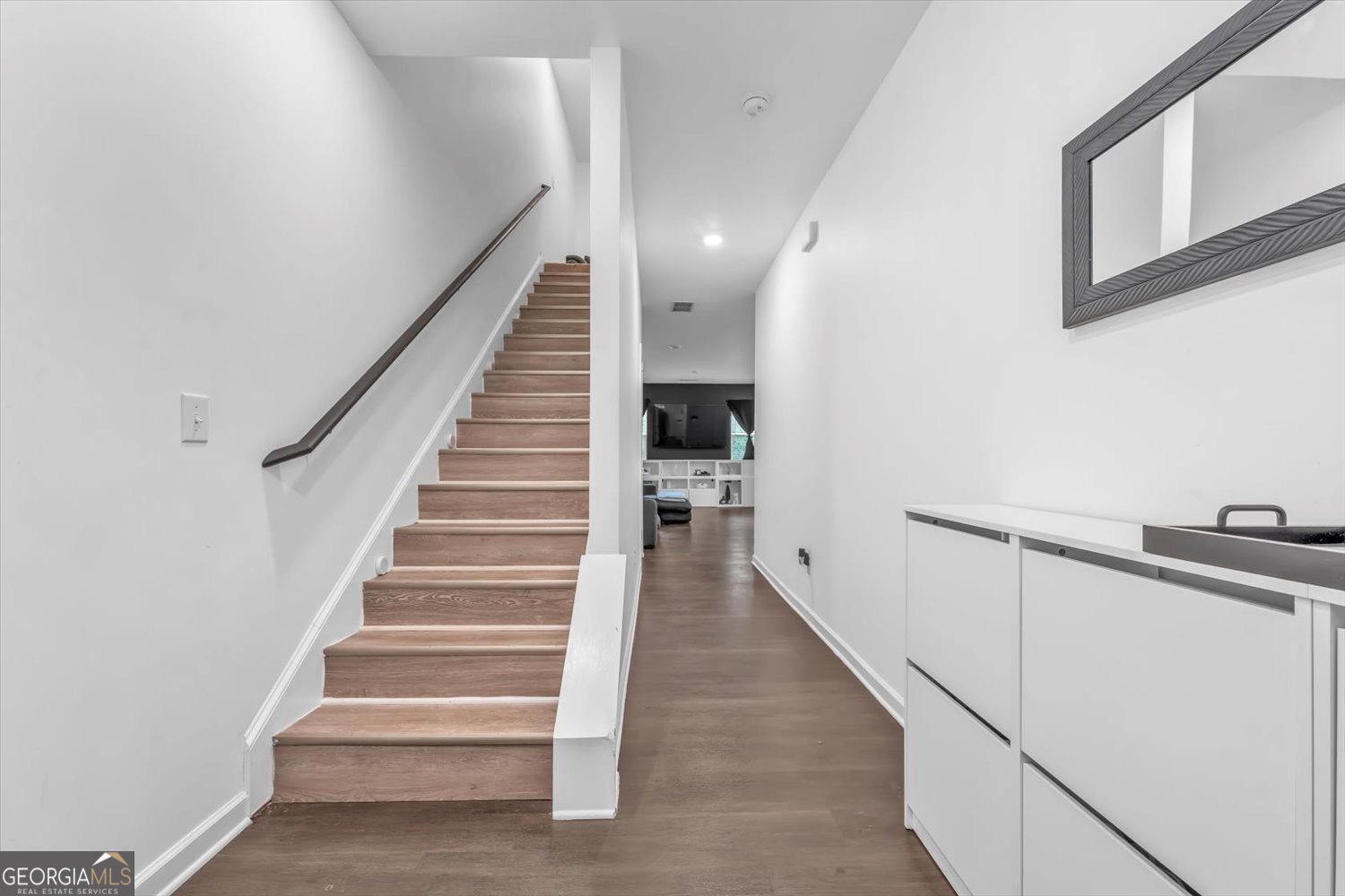 5668 UNION POINTE DR