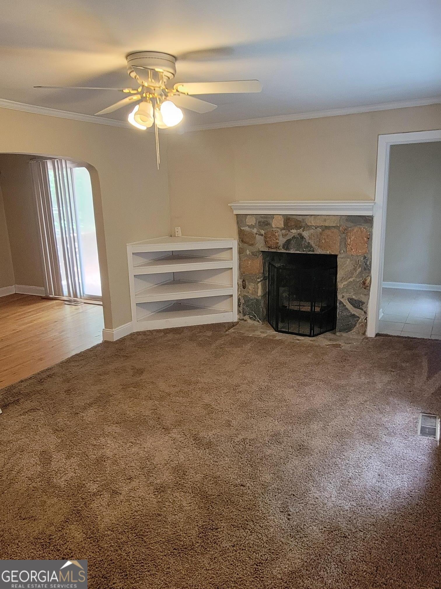 279 Ellison RD