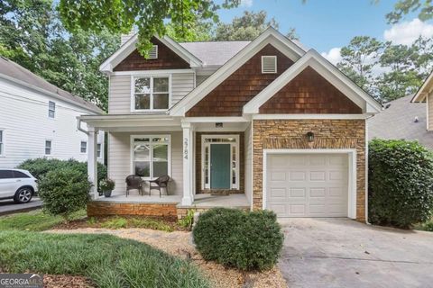2784 White Oak DR Decatur GA 30032