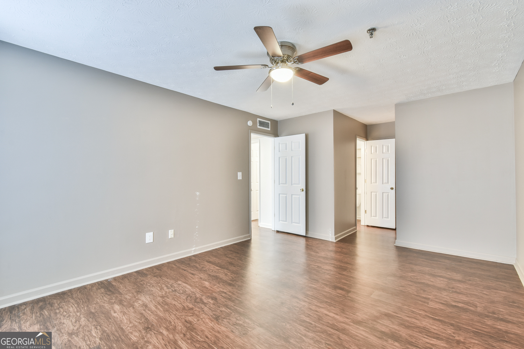 Overlook at Riverview - Residential