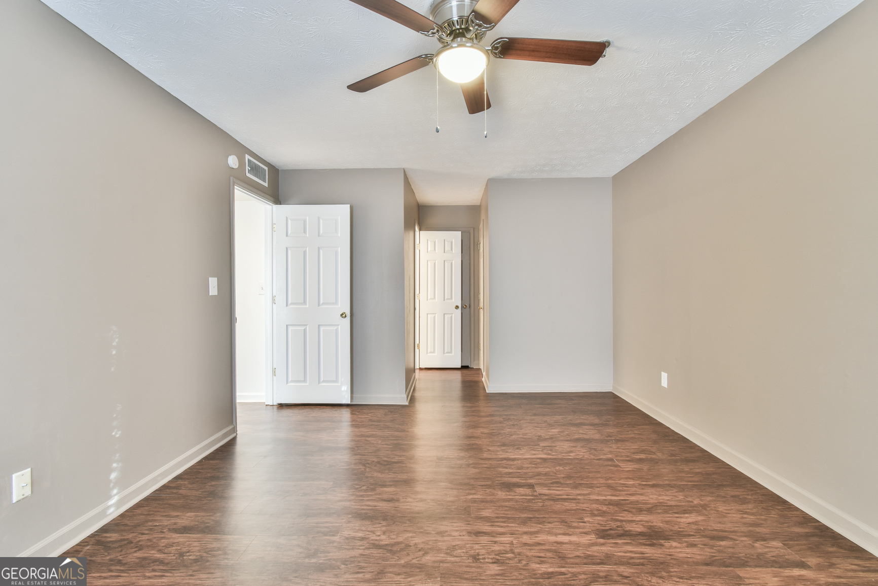 Overlook at Riverview - Residential