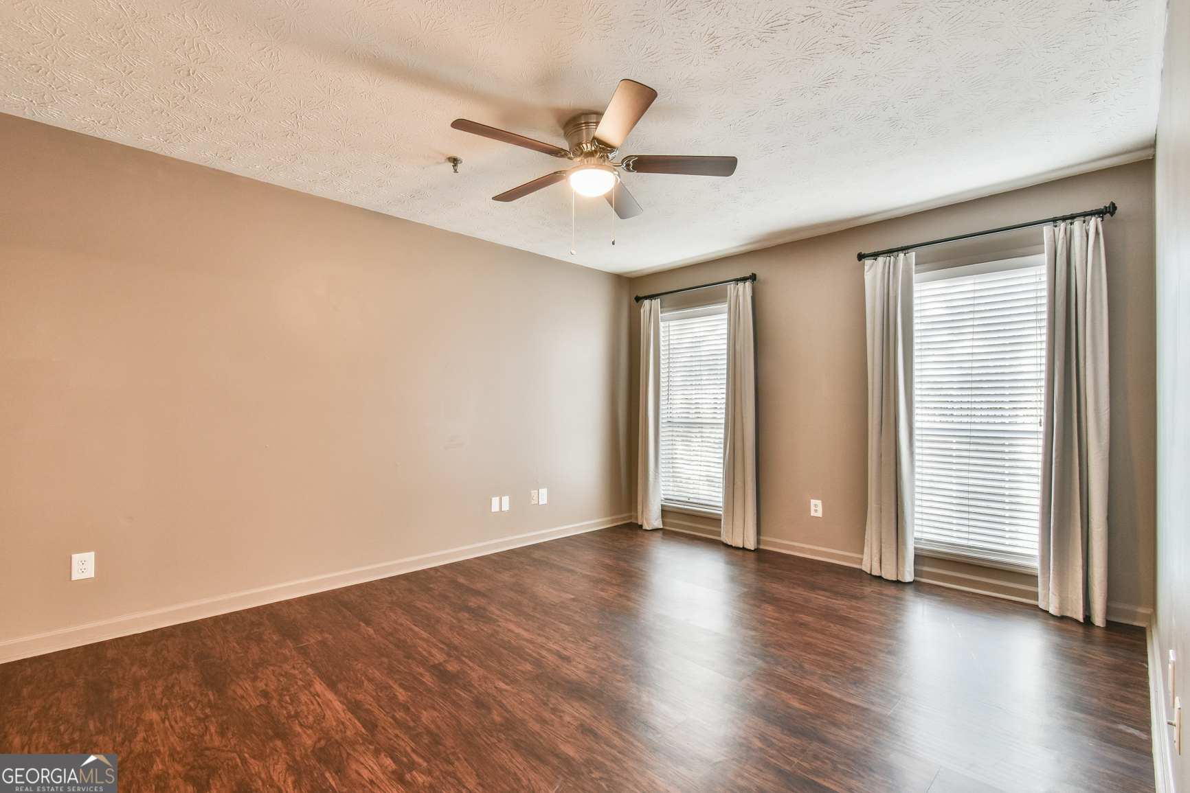 Overlook at Riverview - Residential