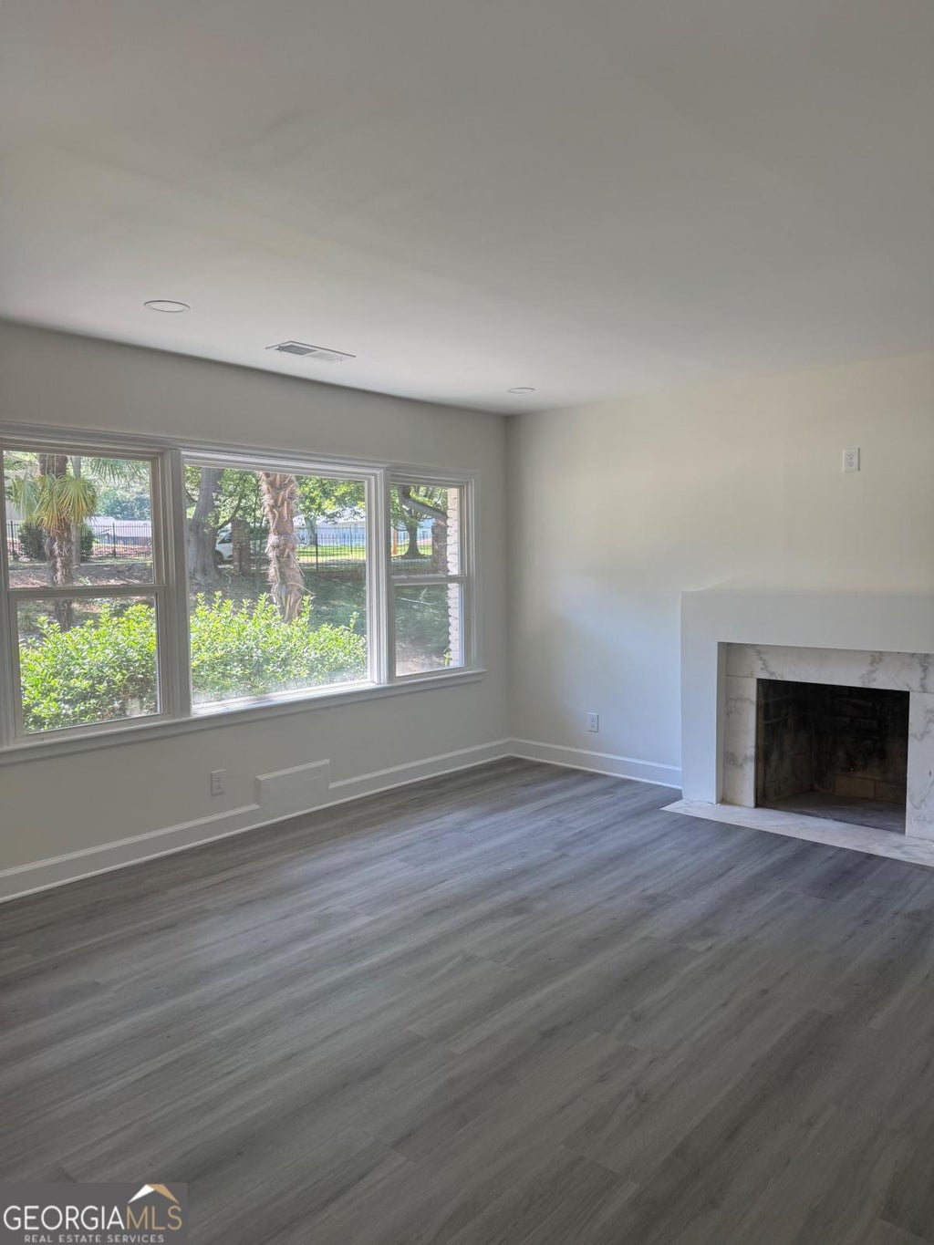 Photo of 1726 Centra Villa Drive SW, Atlanta, GA 30311 (MLS # 10794309)