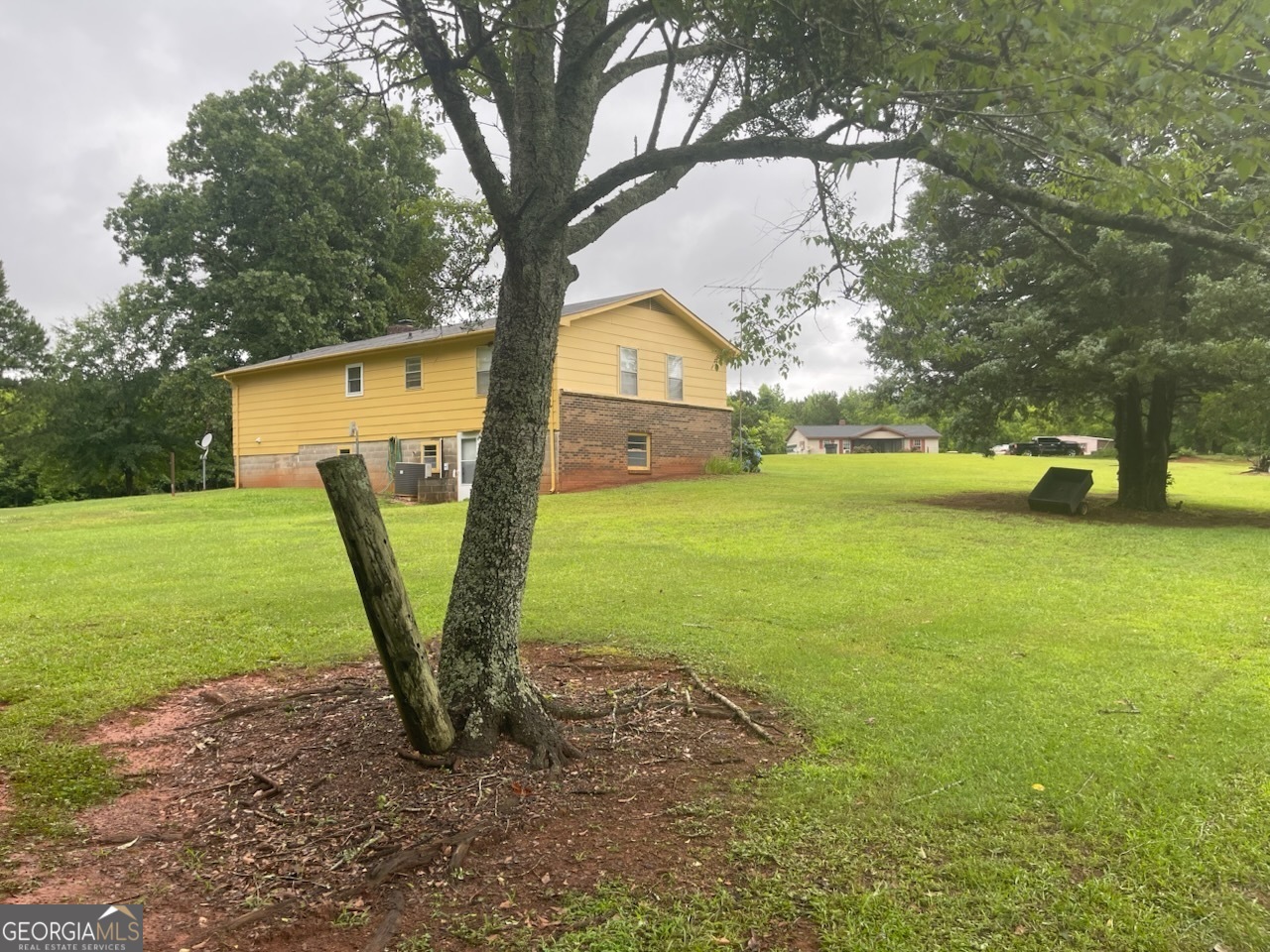 1195 County Road 55